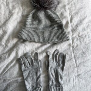 Gray Knit Hat and Gloves Set 100% cashmere
